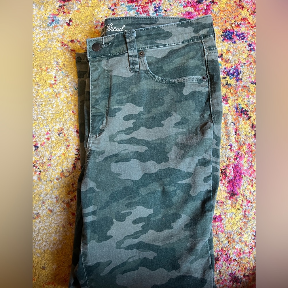 universal thread camo pants